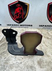 Запчасть антенна AUDI RSQ8 2020