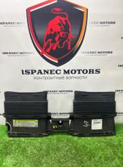 Накладка замка капота AUDI Q7 2016