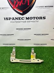 Кронштейн крыла Bentley Bentayga 2018