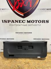 Обшивка крышки багажника Volkswagen Touareg 2023