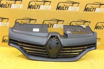 Запчасть решетка радиатора передняя Renault Logan 2012-2018