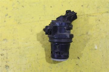 Запчасть насос стекломывателя Toyota Land Cruiser 2007-2020