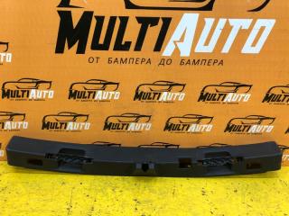 Накладка крышки багажника задняя Mercedes E Classe