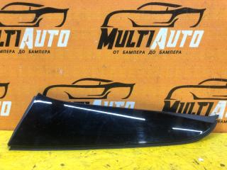 Накладка крышки багажника задняя левая Mercedes C classe