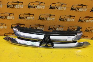 Запчасть решетка радиатора Mitsubishi Outlander 2015-2018