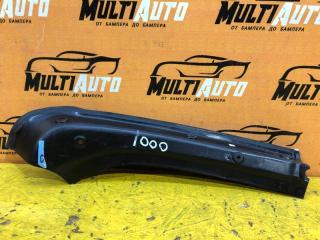 Накладка крышки багажника задняя левая Mercedes ML