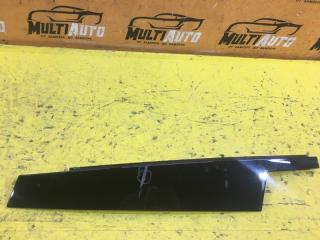 Запчасть накладка двери передняя правая BMW 5 Series 2016-2021