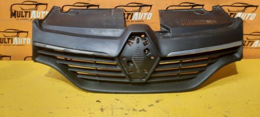 Запчасть решетка радиатора Renault Logan 2014-2021