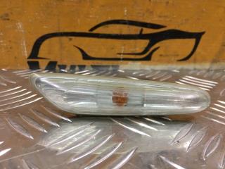 Запчасть повторитель поворота в крыло передний правый BMW 1 Series 2004-2011