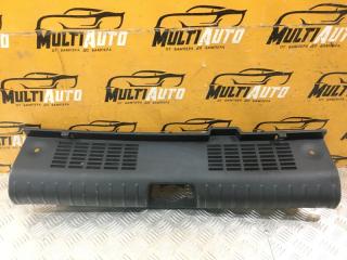 Накладка замка багажника задняя KIA Rio 2017-2020