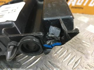 Кронштейн бампера передний левый Volvo S60 2