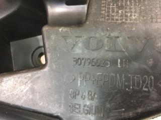 Кронштейн бампера передний левый S60 2010-2018 2