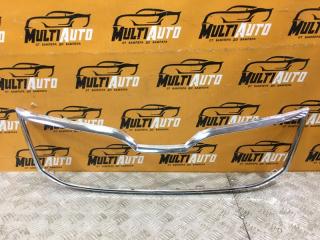 Запчасть хром решетки радиатора передний Skoda Octavia 2013-2017