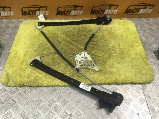 Стеклоподъемник задний правый Audi Q7 2015-