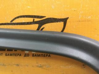 Уплотнитель стекла задний правый Audi Q7 4M