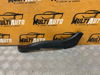 Накладка водостока задняя левая BMW 7 Series 2019-