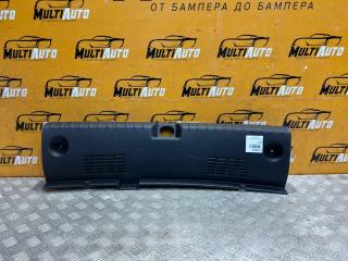 Накладка замка багажника задняя Kia Rio 2017-