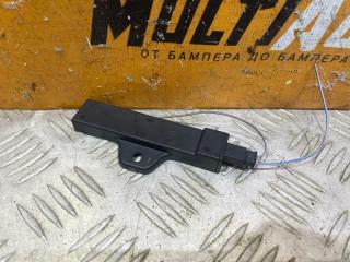 Запчасть антенна бесключевого доступа BMW 7 Series 2014