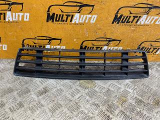 Запчасть решетка в бампер передняя Audi A6 1997-2001