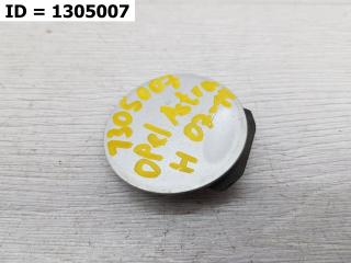 Запчасть заглушка буксировочного крюка задняя Opel Astra 2006-2014