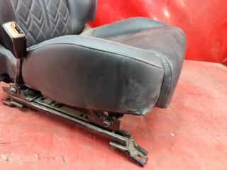 Сидение переднее левое UNI-K 2020- 1