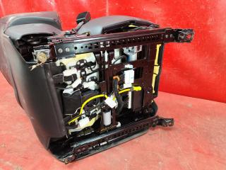 Сидение переднее левое UNI-K 2020- 1