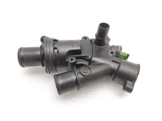 Корпус термостата Ford Kuga 2011 Б/У Корпус термостата Ford Kuga 2011