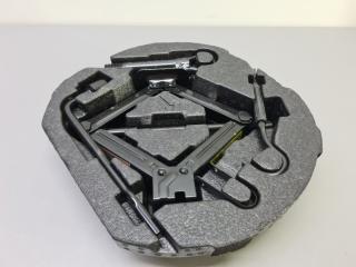 Ящик под инструменты / набор инструментов Changan UNI-V 2022