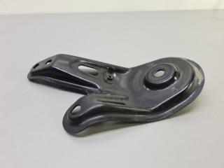 Кронштейн балки задний правый Changan UNI-K 2022 Б/У Кронштейн балки задний правый Changan UNI-K 2022