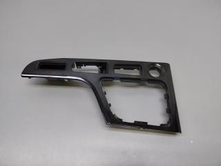 Декоративная накладка центральной консоли JAC J7 2022 Б/У Декоративная накладка центральной консоли JAC J7 2022