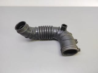 Патрубок воздушного фильтра Mitsubishi Pajero 2007 Б/У Патрубок воздушного фильтра Mitsubishi Pajero 2007