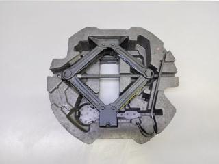 Ящик под инструменты / набор инструментов Chery Tiggo 4 Pro 2023