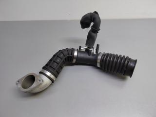 Патрубок воздушного фильтра Москвич 3 2022 Б/У Патрубок воздушного фильтра Москвич 3 2022