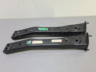 Кронштейн балки передний правый Exeed RX 2023 Б/У Кронштейн балки передний правый Exeed RX 2023