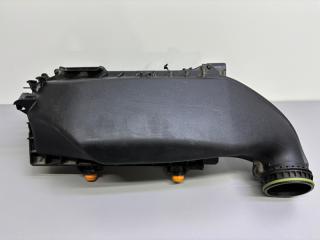 Корпус воздушного фильтра Mercedes-Benz E-Класс 2021 Б/У Корпус воздушного фильтра Mercedes-Benz E-Класс 2021