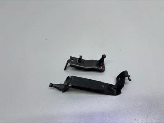 Фото запчасти кронштейн декоративной крышки двигателя Kaiyi E5 2023 Б/У запчасть Запчасть кронштейн декоративной крышки двигателя Kaiyi E5 2023