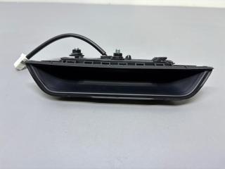 Кнопка открытия багажника Zeekr 001 2025 Б/У Кнопка открытия багажника Zeekr 001 2025