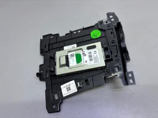Беспроводная зарядка Zeekr 001 2025