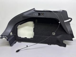 Обшивка багажника левая Zeekr 001 2025