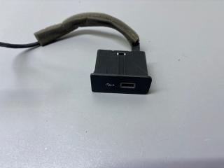 USB Разъем Geely Atlas Б/У USB Разъем Geely Atlas