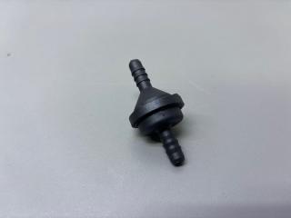 Фото запчасти клапан вентиляции картерных газов VW Golf Б/У запчасть Запчасть клапан вентиляции картерных газов VW Golf