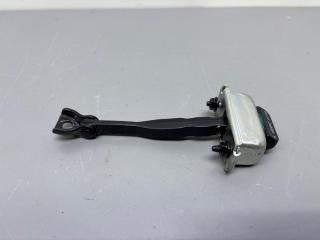 Запчасть ограничитель двери передний левый Geely Emgrand