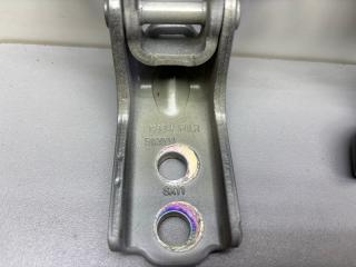 Петля двери передняя левая Geely Coolray New