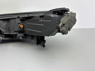 Фара передняя правая T8 2025