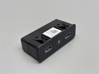 USB Разъем Geely Okavango 2025
