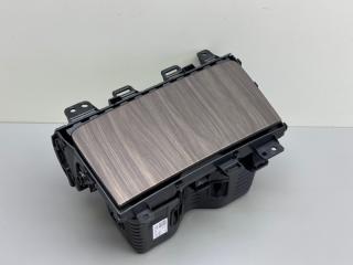Подстаканник Geely Monjaro 2025 Б/У Подстаканник Geely Monjaro 2025