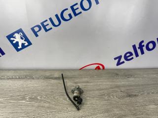 Запчасть регулятор холостого хода MAZDA 3 2006