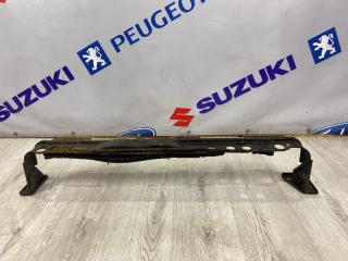 Опора радиатора FORD FOCUS 3 2013