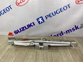 Рамка радиатора FORD TRANSIT 2006