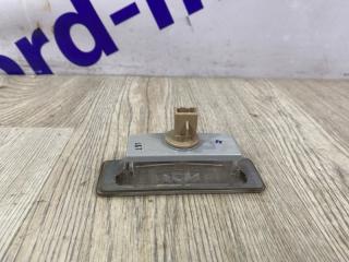 Фото запчасти подсветка номера KIA SPORTAGE 2017 контрактная запчасть Запчасть подсветка номера KIA SPORTAGE 2017